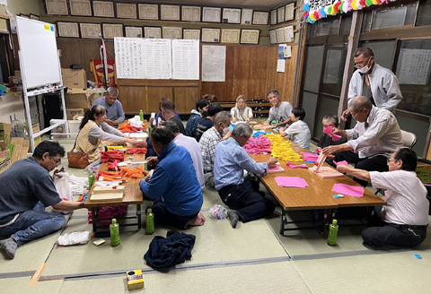 祭りの花作り