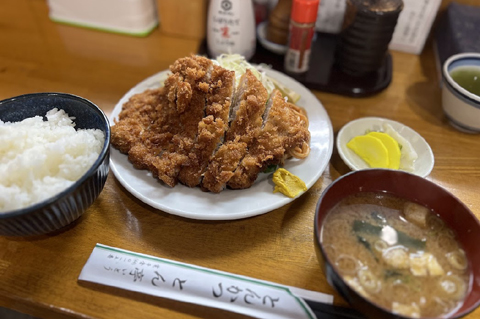 ジャンボカツ定食（とん亭いとう）